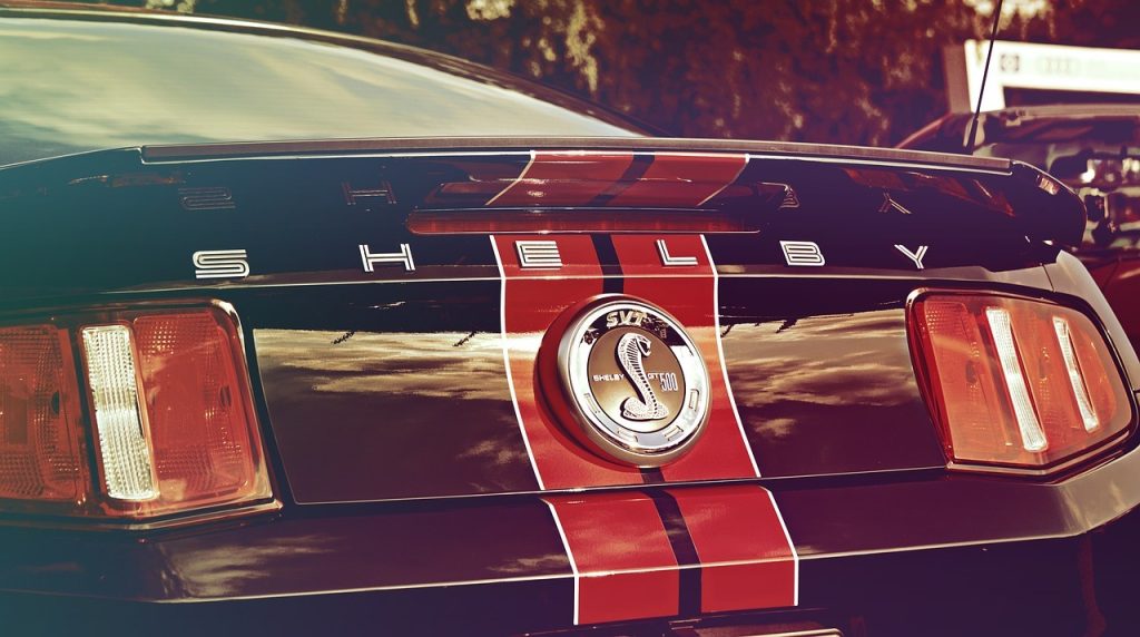 La première Shelby GT500 qu’on croyait détruite refait surface après 50 ans
