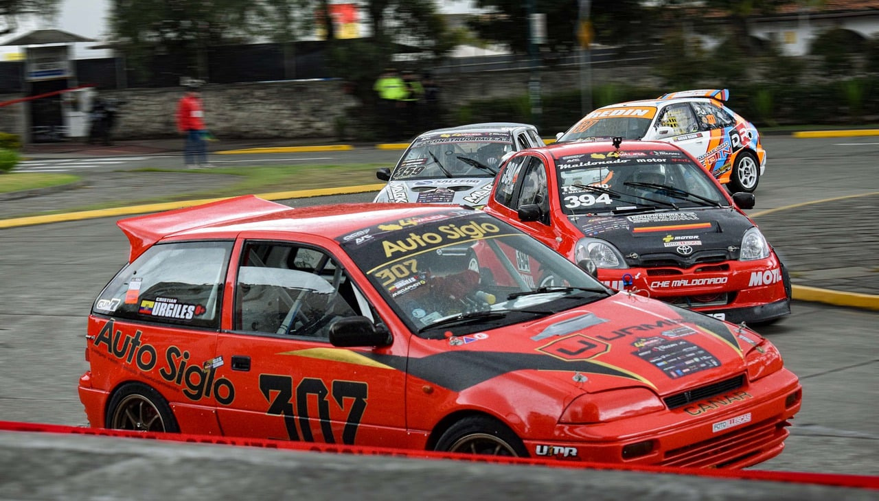 Qu'estce qu'un tour de circuit de voiture